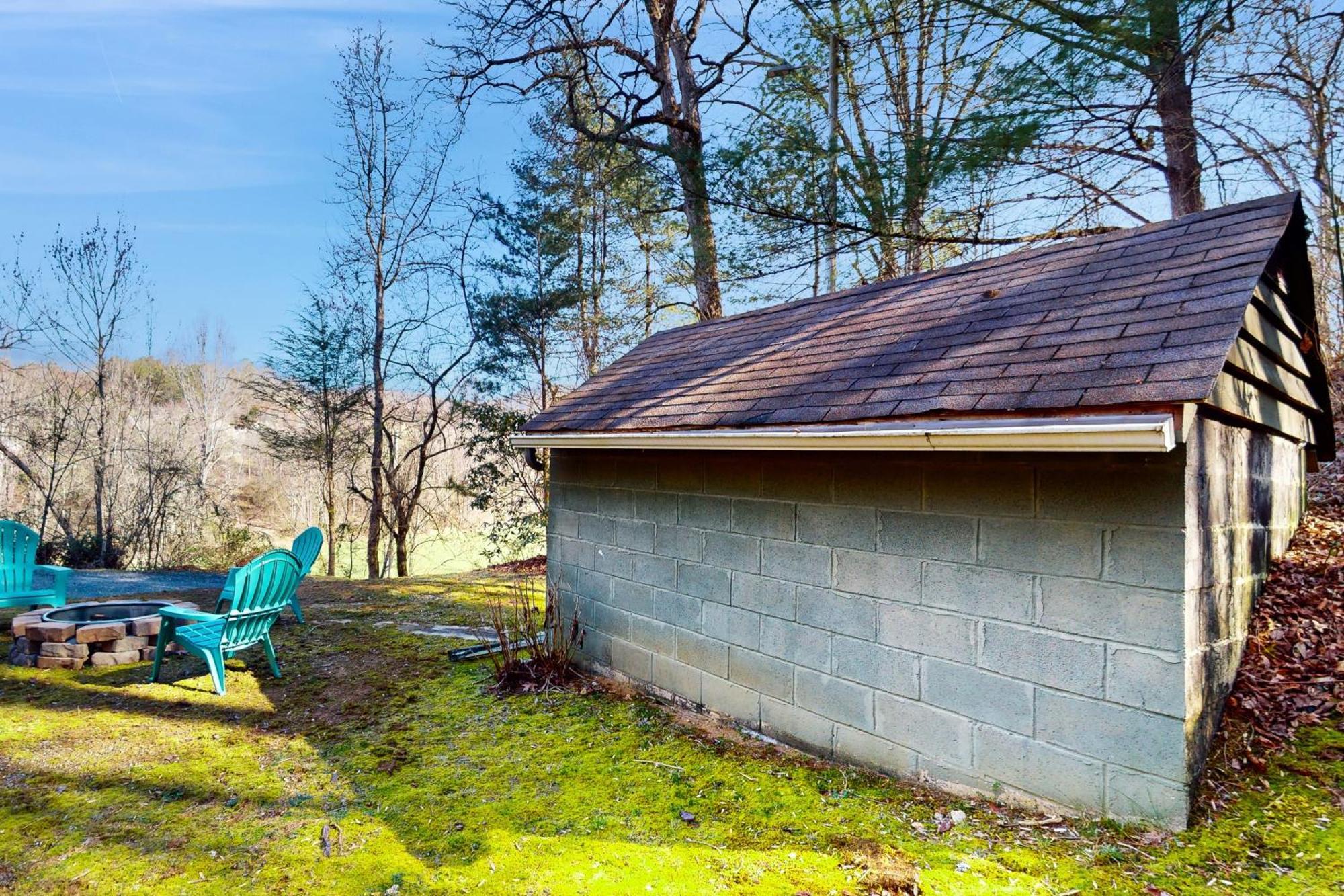 2 Bed 2 Bath Vacation Home In Whittier II Exterior photo