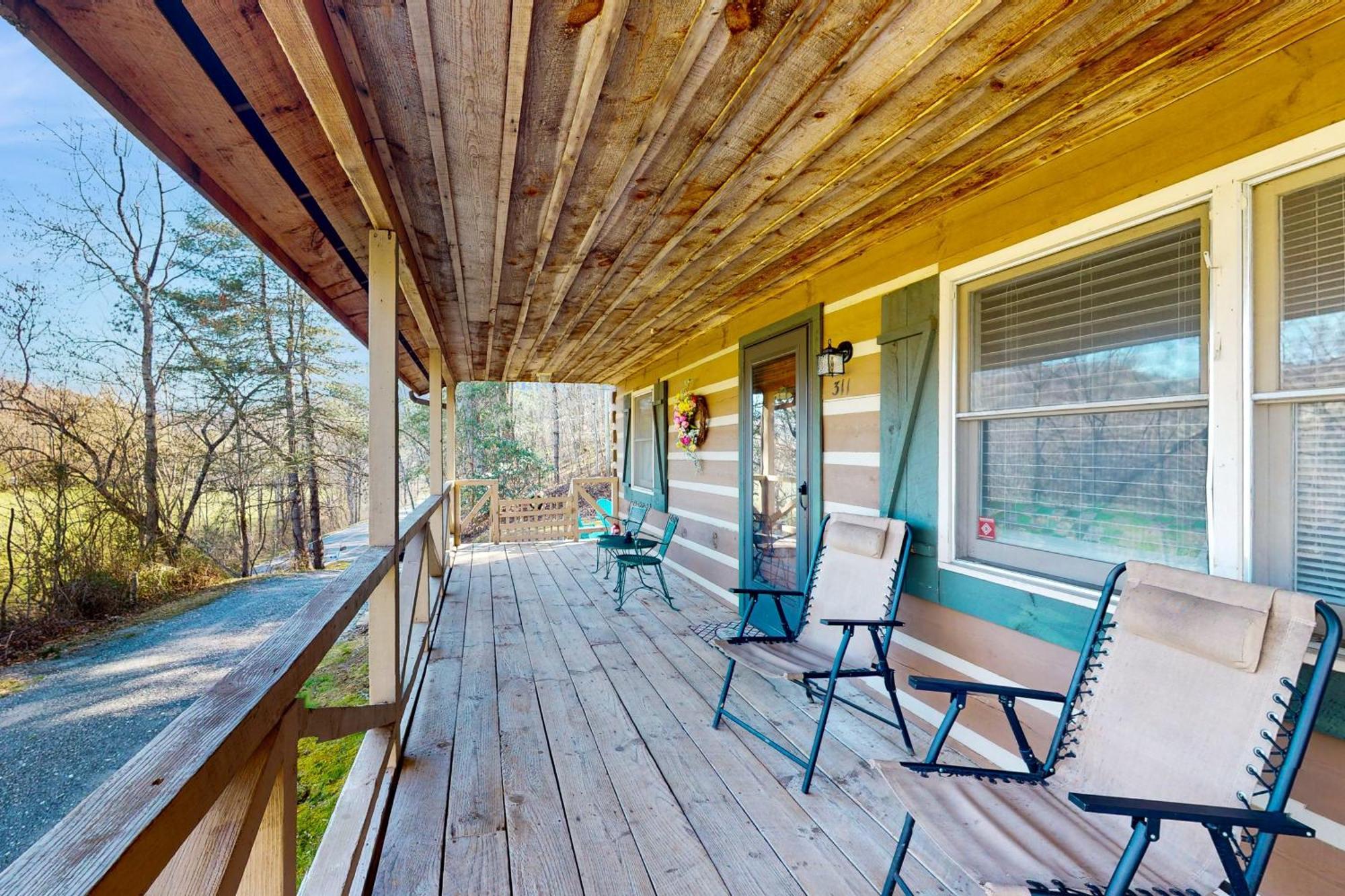2 Bed 2 Bath Vacation Home In Whittier II Exterior photo